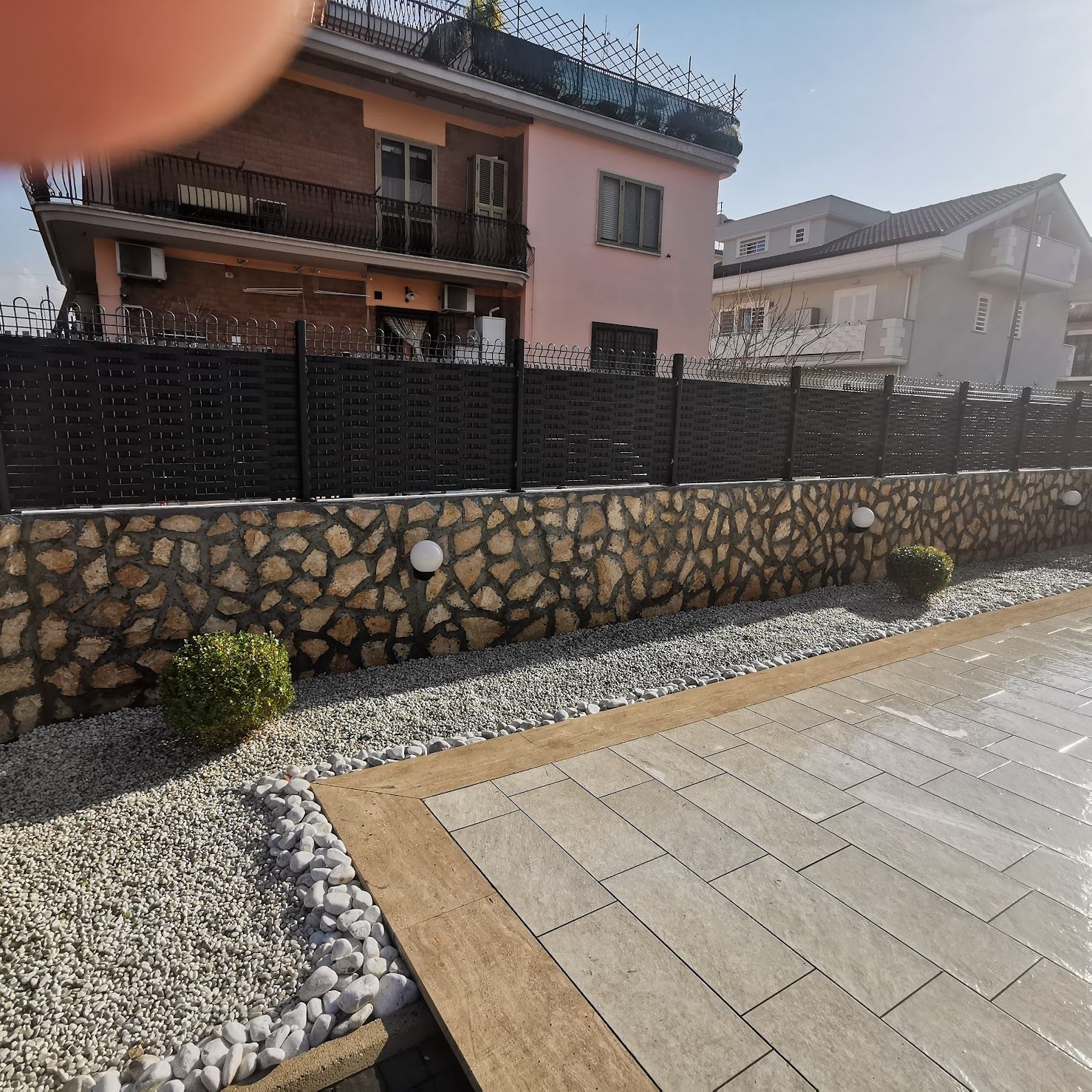 Villetta: rifacimento interni ed esterni