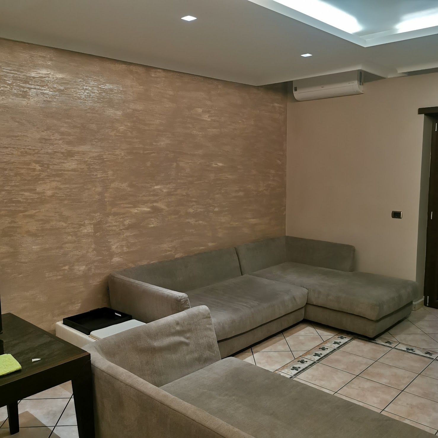 Villetta: rifacimento interni ed esterni